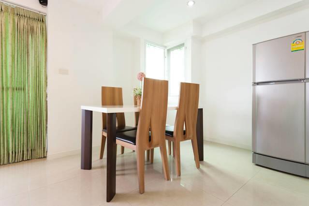 Galare Thong Tower Aparthotel Chiang Mai Bagian luar foto