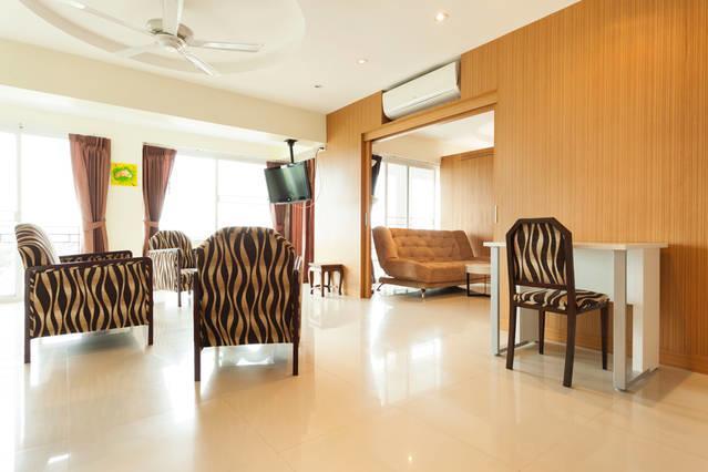 Galare Thong Tower Aparthotel Chiang Mai Bagian luar foto