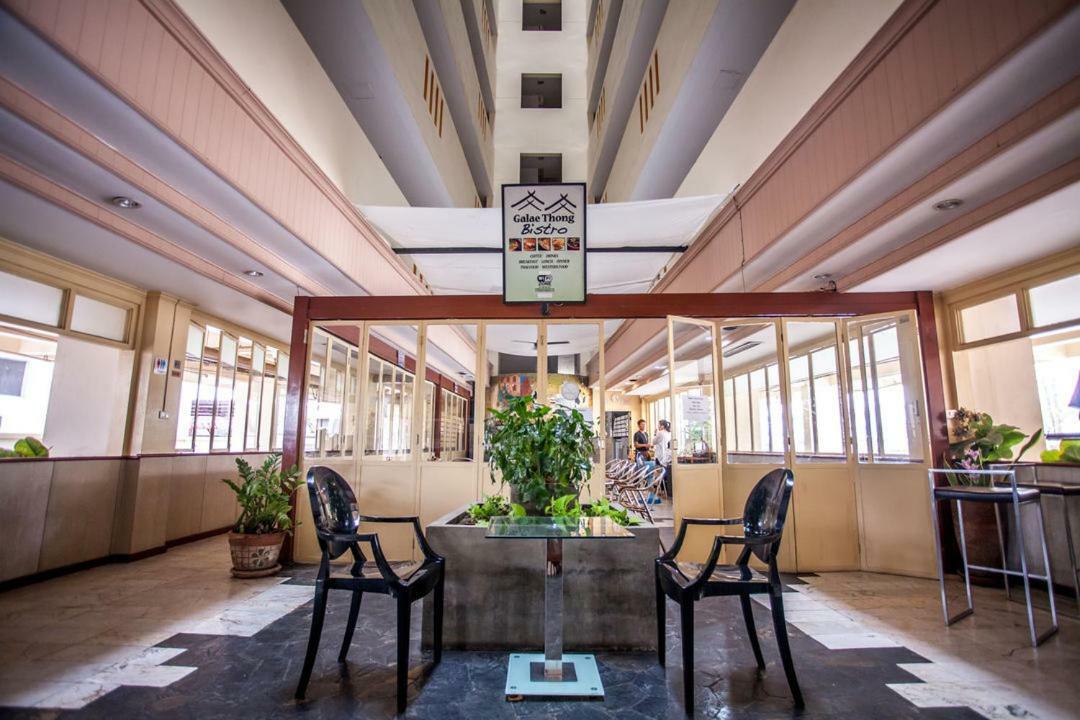 Galare Thong Tower Aparthotel Chiang Mai Bagian luar foto