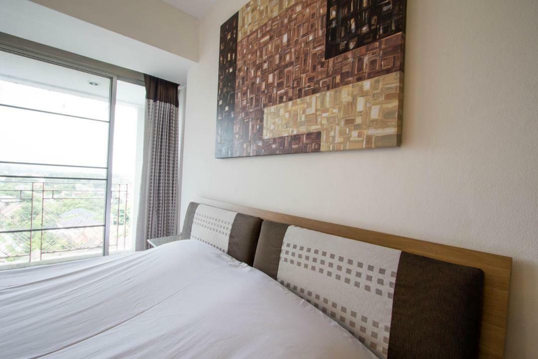 Galare Thong Tower Aparthotel Chiang Mai Bagian luar foto