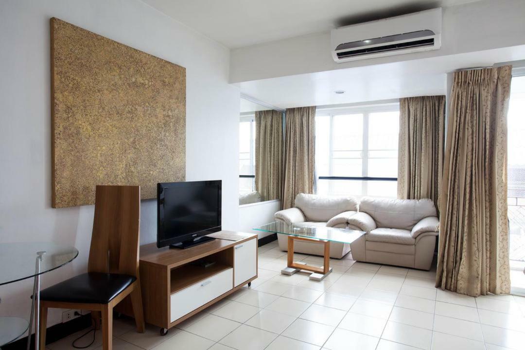 Galare Thong Tower Aparthotel Chiang Mai Bagian luar foto