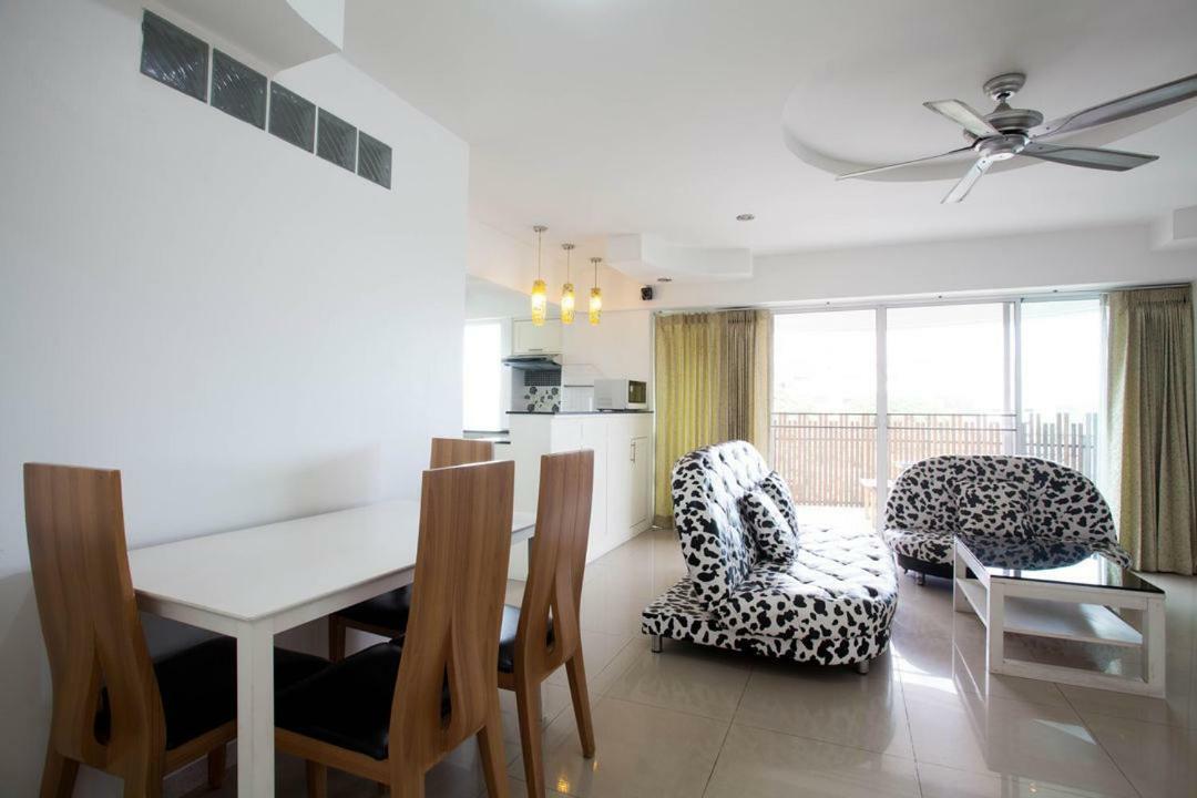 Galare Thong Tower Aparthotel Chiang Mai Bagian luar foto