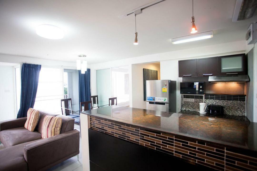 Galare Thong Tower Aparthotel Chiang Mai Bagian luar foto