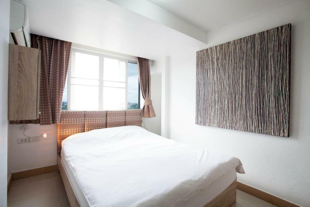 Galare Thong Tower Aparthotel Chiang Mai Bagian luar foto